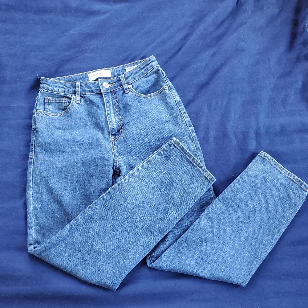 Pacsun medium wash Mom Jean FINAL PRICE